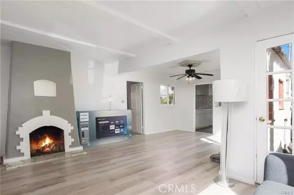 San Clemente, CA 92672,251 Avenida Del Mar A