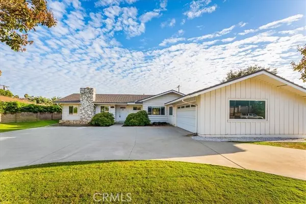 Buena Park, CA 90621,4943 Saint Andrews