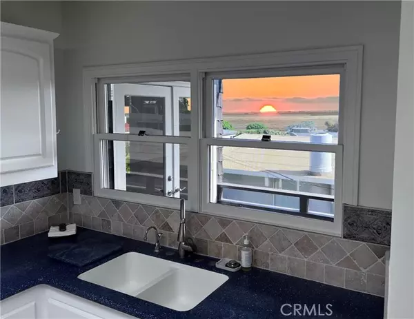 Laguna Beach, CA 92651,160 La Brea ST