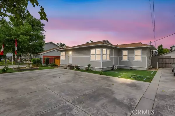 1210 E Whittier, Hemet, CA 92543
