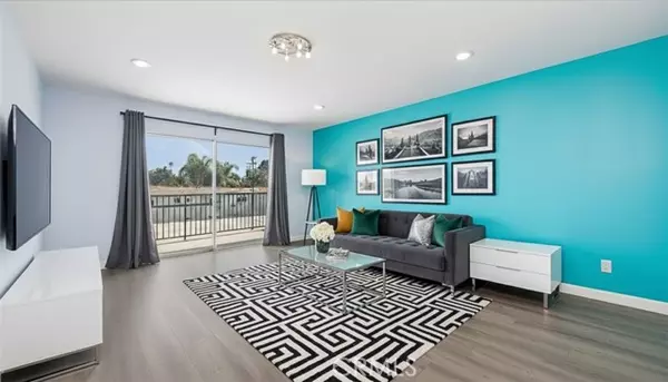 Fullerton, CA 92831,400 N Acacia D35