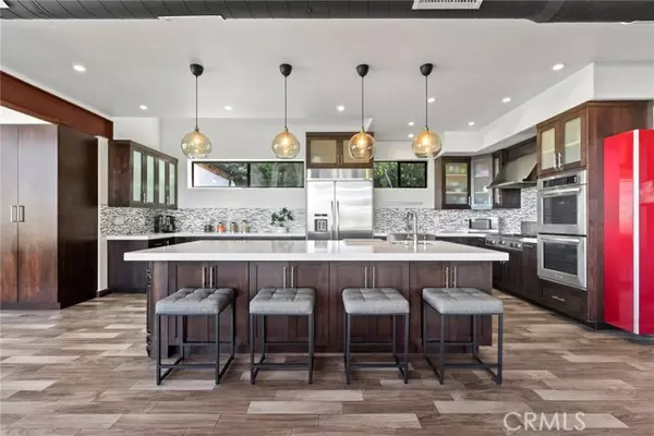 Sherman Oaks, CA 91423,3655 Glenridge