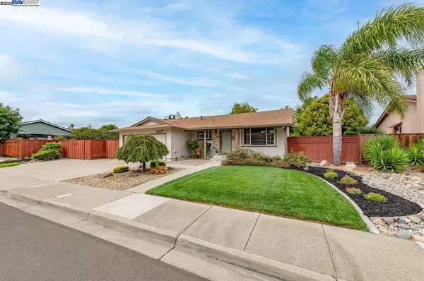 Pleasanton, CA 94588,6355 Singletree WAY