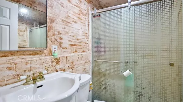 Westminster, CA 92683,6751 Klondike AVE