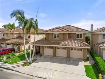 8596 E Canyon Vista DR, Anaheim Hills, CA 92808
