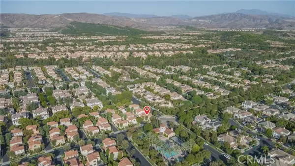 Irvine, CA 92602,35 Meadow VLY