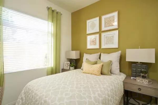 Rancho Santa Fe, CA 92091,5515 Cancha de Golf D