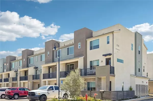 11718 Arkansas ST C, Artesia, CA 90701