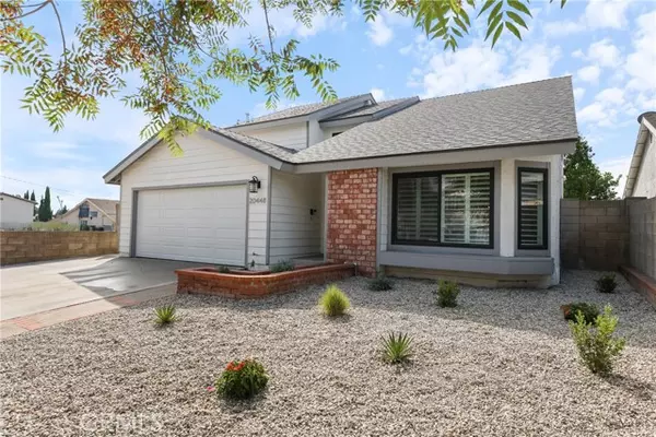 Winnetka, CA 91306,20448 Arminta