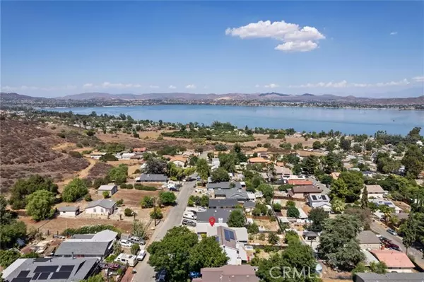 Lake Elsinore, CA 92530,33208 Gillette ST