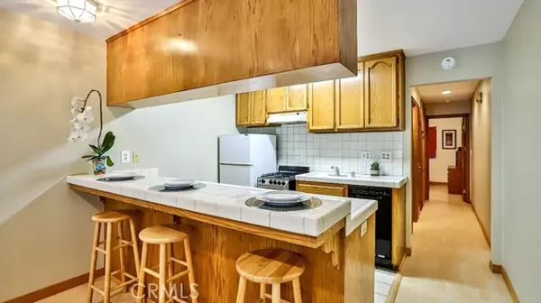 Fountain Valley, CA 92708,17200 Newhope ST 109