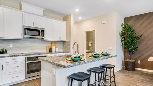 4233 S Grasly Paseo, Ontario, CA 91762