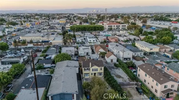 Los Angeles, CA 90003,433 433 W Century