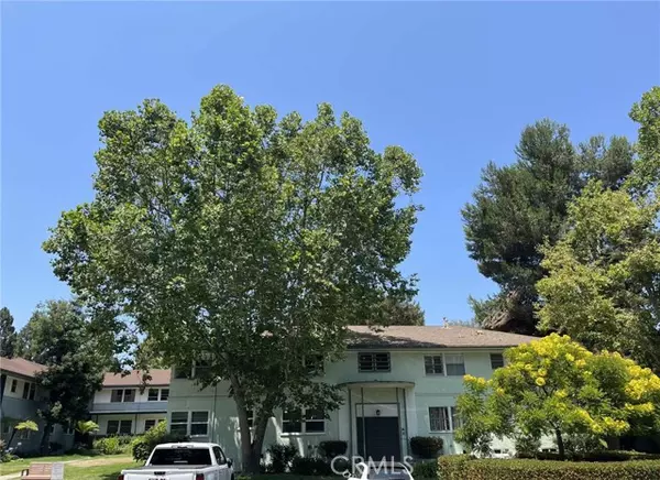 5829 Bowcroft 4, Los Angeles, CA 90016