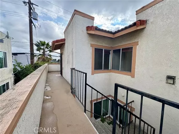 Hawaiian Gardens, CA 90716,21908 Belshire Ave. #204 204