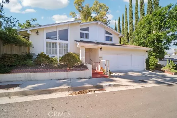 8935 Moorcroft, West Hills, CA 91304