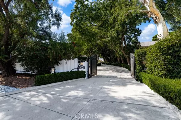 Orange, CA 92869,10991 Meads