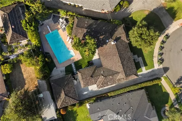 San Gabriel, CA 91775,733 Hunter DR