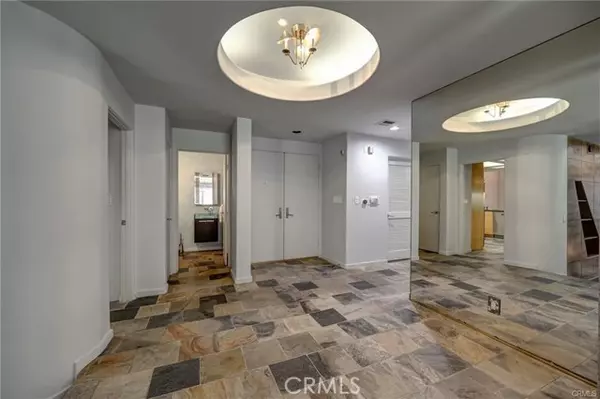 Studio City, CA 91604,12841 Bloomfield 103