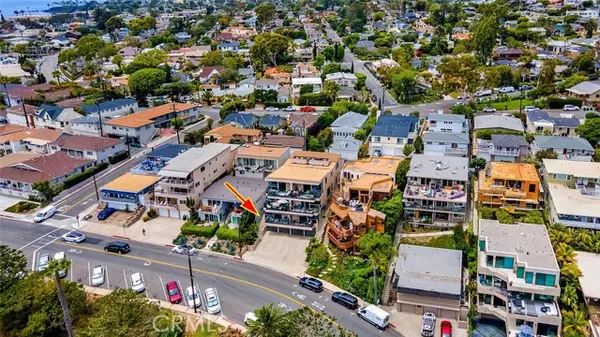 Laguna Beach, CA 92651,174 Cliff DR E