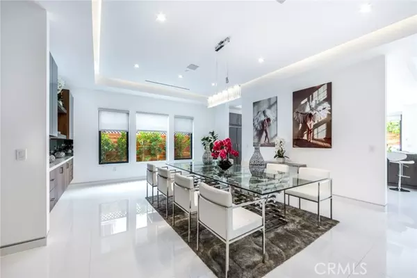 Studio City, CA 91604,12732 Hortense St.