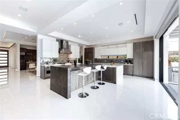 Studio City, CA 91604,12732 Hortense St.