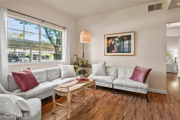 Rancho Santa Margarita, CA 92688,45 Via Prado