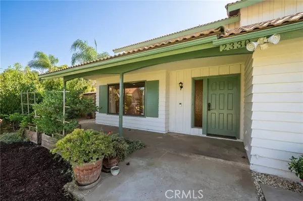 Riverside, CA 92506,2330 Peppertree LN
