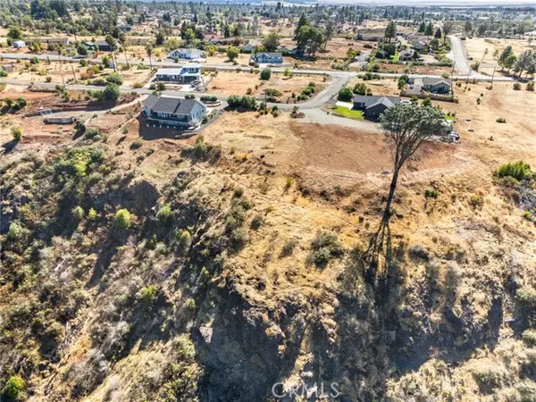 Paradise, CA 95969,5027 Russell DR