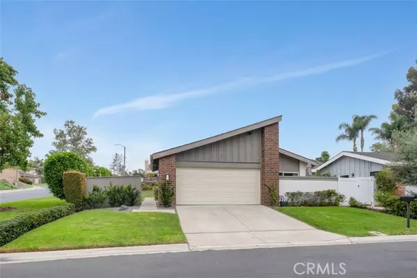 Lake Forest, CA 92630,24771 Summerwind