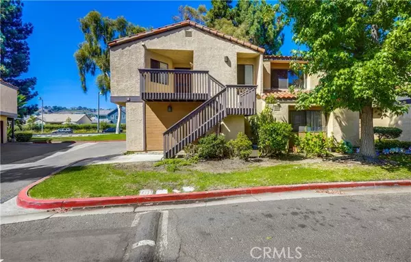 San Juan Capistrano, CA 92675,32552 Alipaz 36