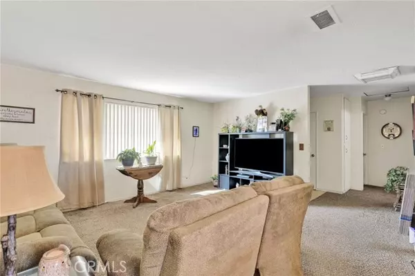 Hesperia, CA 92345,17810 Pine ST