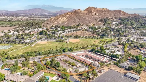 Riverside, CA 92501,4830 Palm AVE