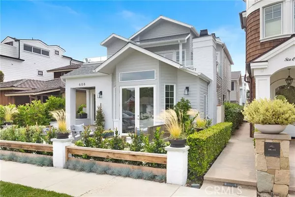 Corona Del Mar, CA 92625,608 & 608 .5 Acacia AVE