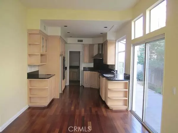 Tustin, CA 92782,2657 Plumb DR