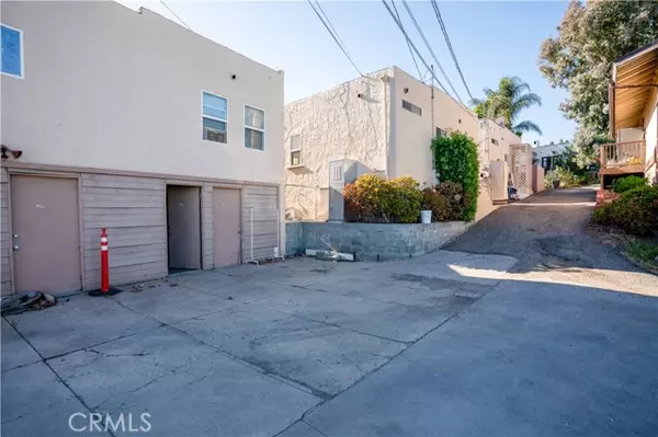 Santa Paula, CA 93060,1006 Mill PL