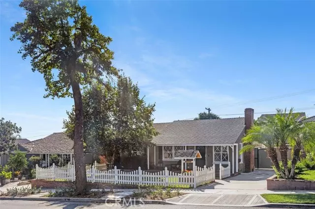 2755 N Lincoln ST, Burbank, CA 91504