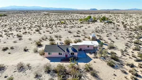 Joshua Tree, CA 92252,66270 Brants Cross