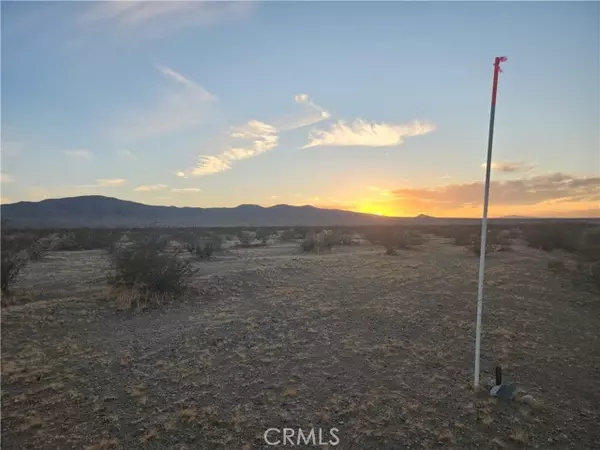 Helendale, CA 92342,33 Panamint TRL