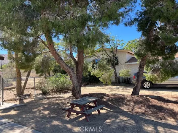 Joshua Tree, CA 92252,60601 La Mirada TRL