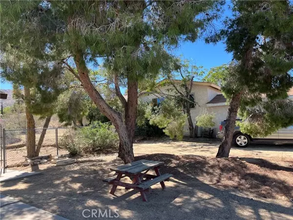 Joshua Tree, CA 92252,60601 La Mirada TRL