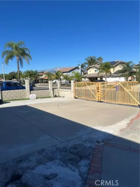 Rialto, CA 92376,1029 1029 W Madrona