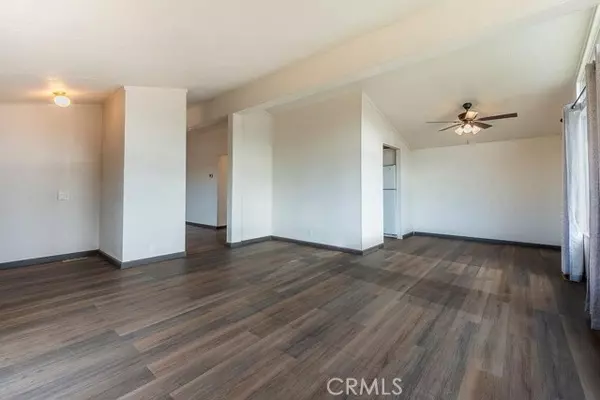 Madera, CA 93636,27062 Road 400