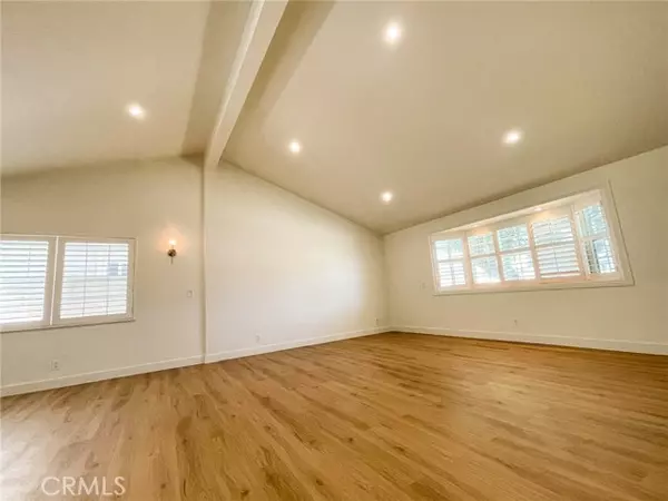 Placentia, CA 92870,1010 Huggins