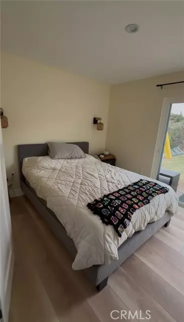 Reseda, CA 91335,18727 Bassett St