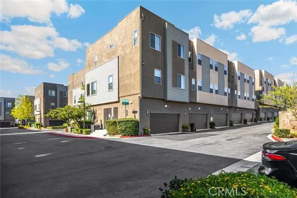 746 Farrier WAY, Upland, CA 91786