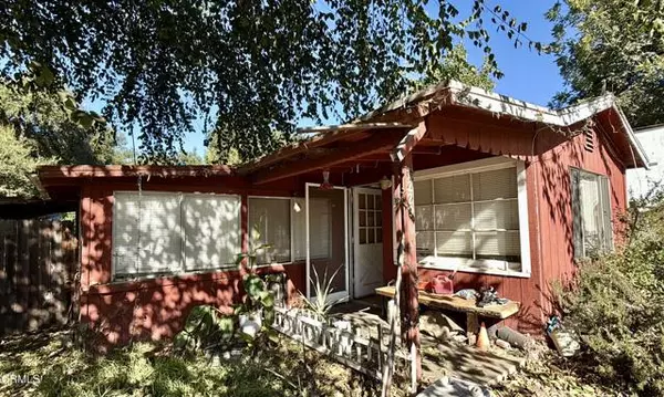 Ojai, CA 93023,229 S Padre Juan AVE