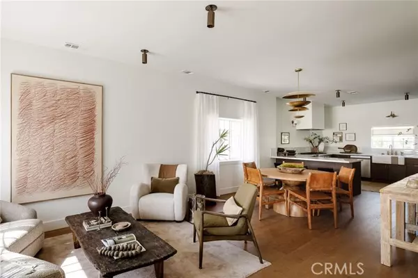 Los Angeles, CA 90042,5415 Ash ST