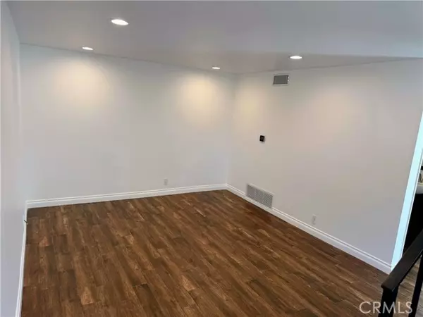 Mission Viejo, CA 92691,26253 Via Roble 14