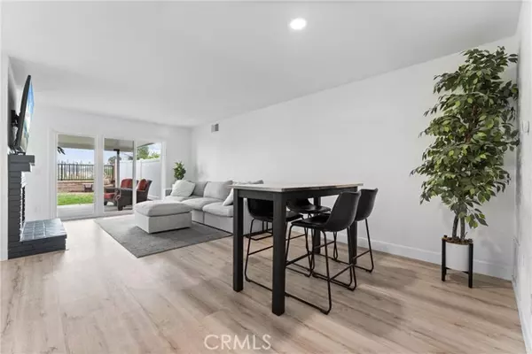 Mission Viejo, CA 92692,21795 Tobarra